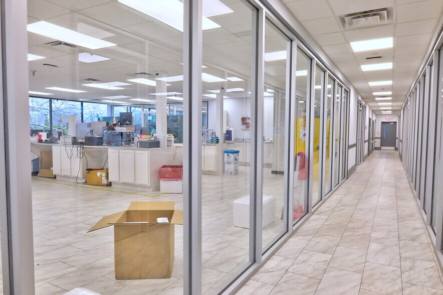 More Photos Of 881 corporate Dr, Lexington Office For Sale