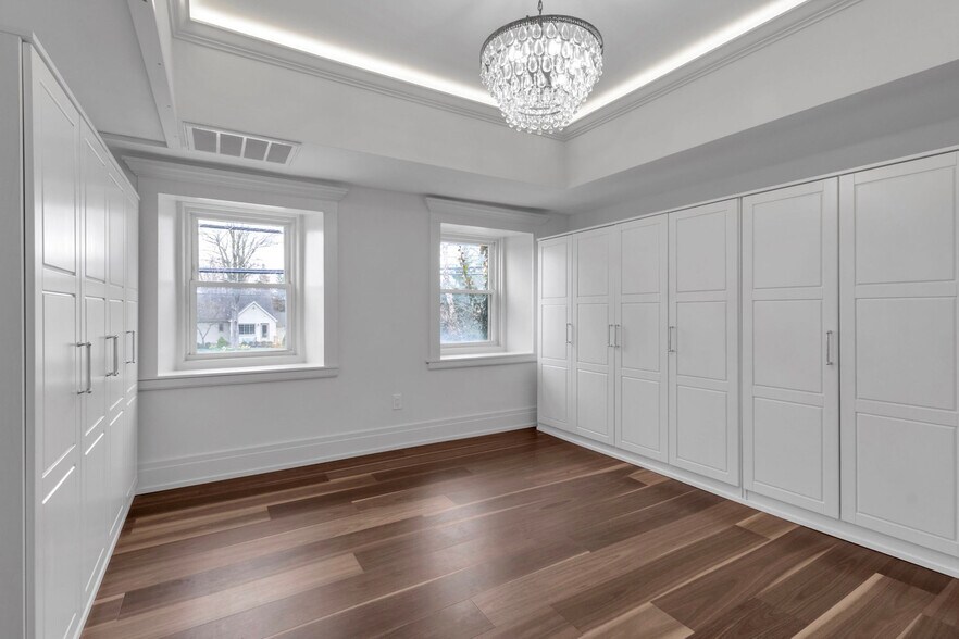 More Photos Of 9060 Main St, Clarence Storefront Retail Residential For Sale