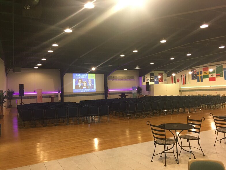 More Photos Of 1307 E Palatine Rd, Arlington Heights Religious Facility For Sale