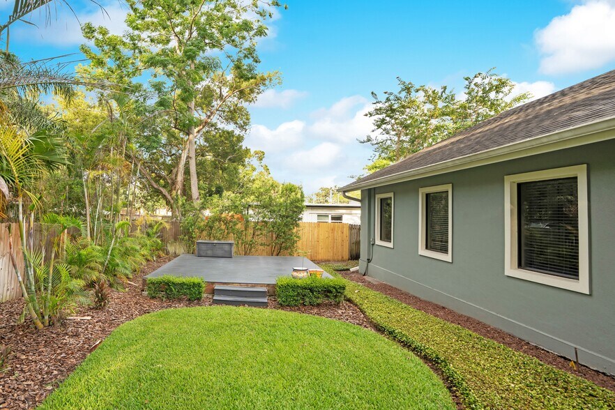 More Photos Of 1017 E South St, Orlando Office Residential For Sale