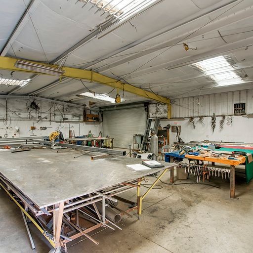 More Photos Of 5541 N 59th Ave, Glendale Service For Lease