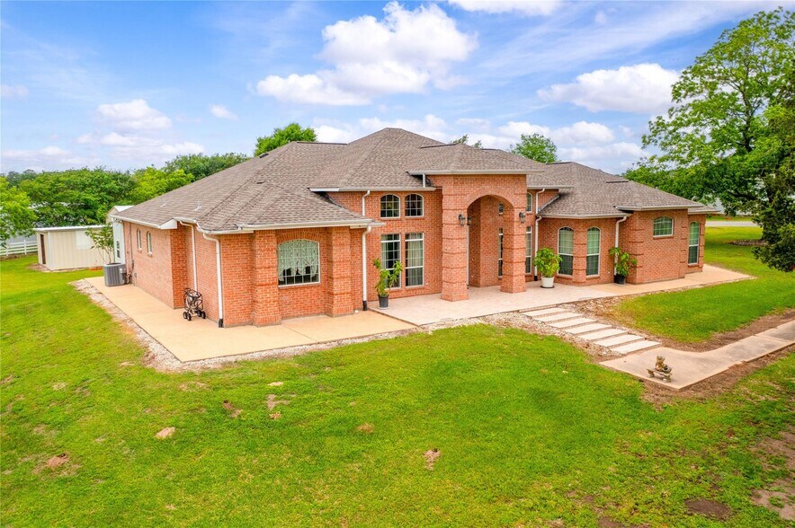 More Photos Of 128 Duke Rd, Bedias Land For Sale