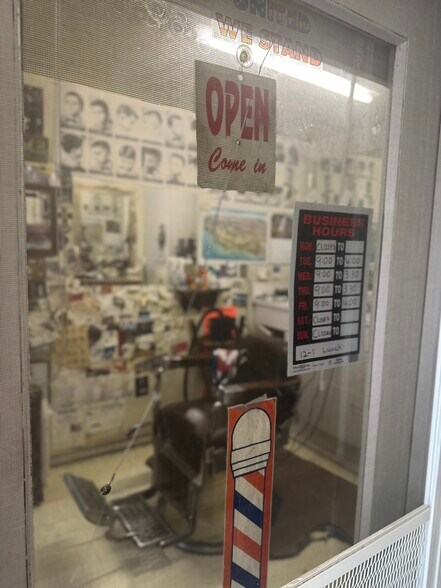 More Photos Of 418-420 Main St, Woodland Storefront For Sale