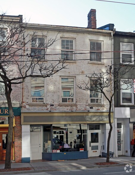 Primary Photo Of 179 King St E, Toronto Storefront Retail Residential For Lease