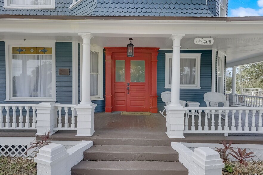 More Photos Of 404 S Ridgewood Ave, Daytona Beach Apartments For Sale