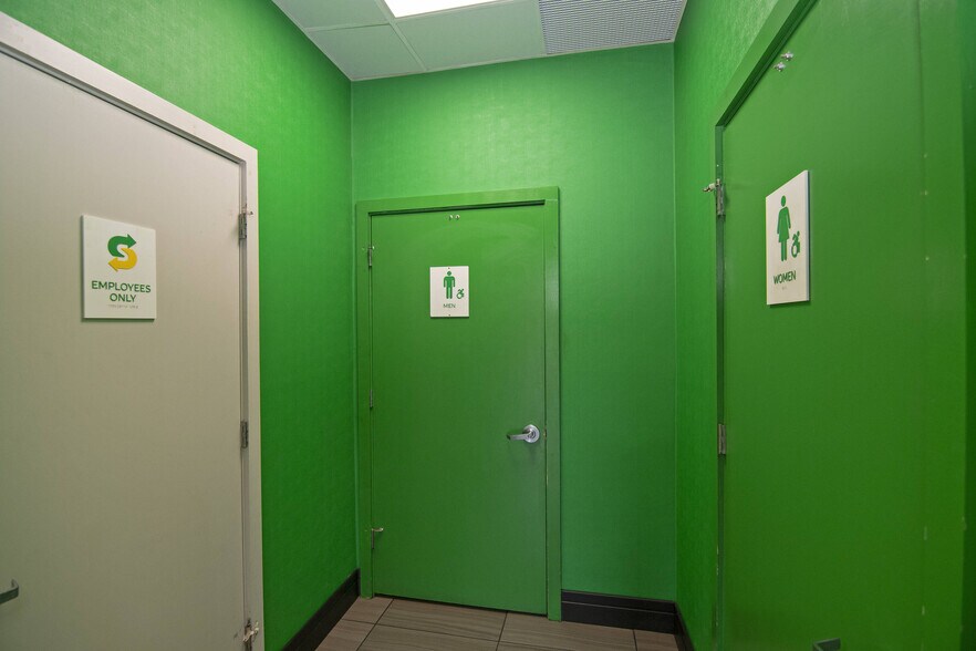 More Photos Of 1931 Alta Dr, Alderson General Retail For Sale