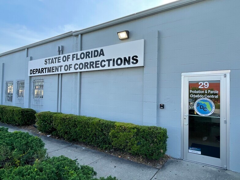 More Photos Of 29-31 Coburn Ave, Orlando Office For Sale
