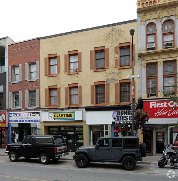 More Photos Of 177 Dundas St, London Storefront Retail Residential For Lease