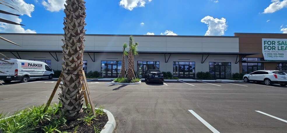 More Photos Of 8156 Alico Rd, Fort Myers Freestanding For Lease