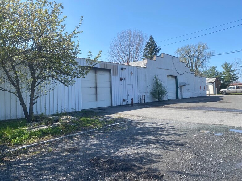 More Photos Of 14 Kraft Ave, Albany Warehouse For Sale