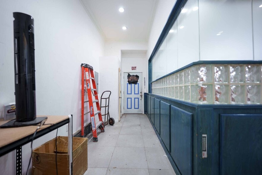 More Photos Of , Flushing Unknown For Sale