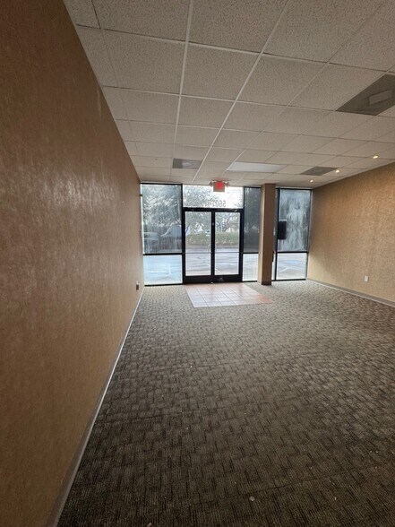 More Photos Of 5601 Market St, Wilmington Office For Sale