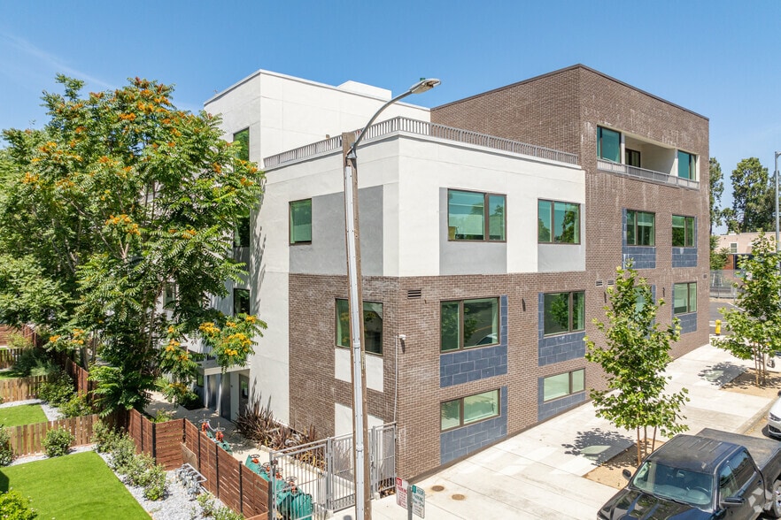 More Photos Of 301 D St, West Sacramento Apartments For Sale