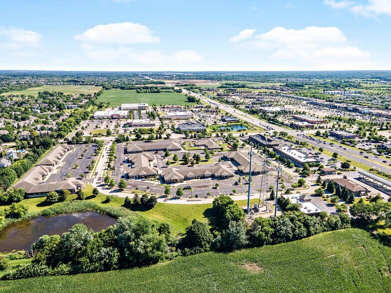 More Photos Of 1446 Merchant Dr, Algonquin Medical For Sale