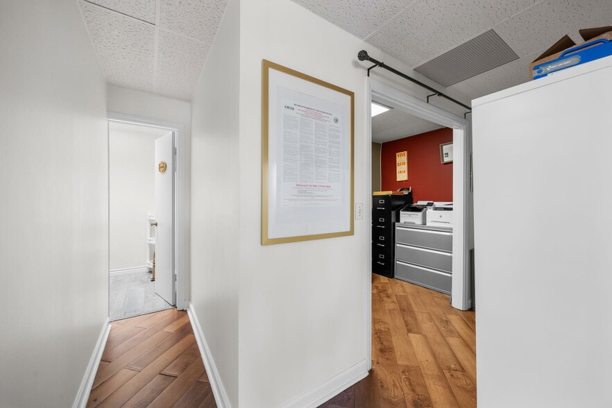 More Photos Of 630-640 S Glassell St, Orange Office For Sale