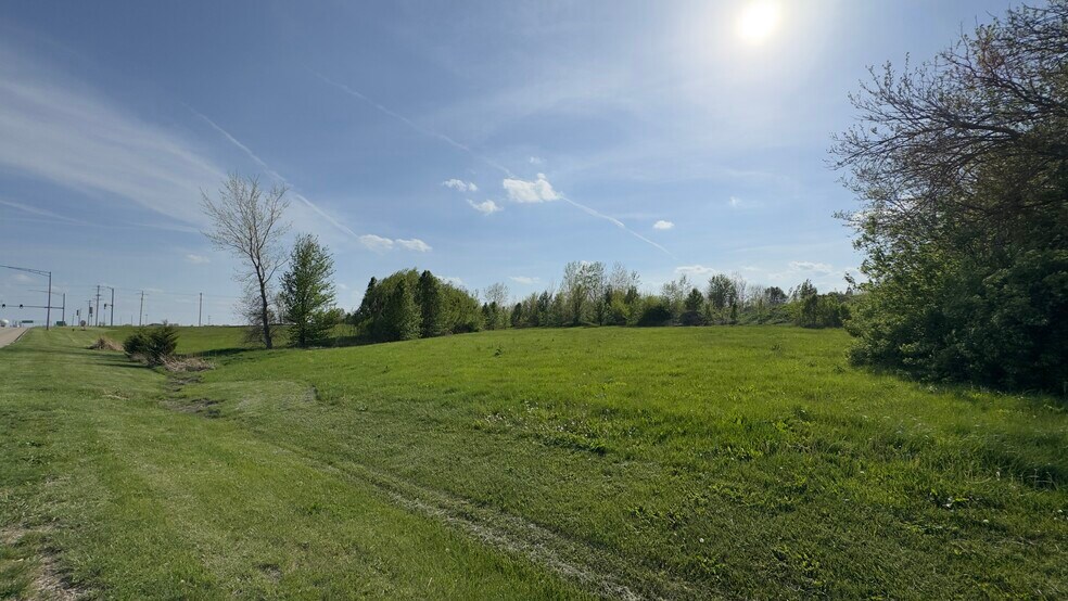 More Photos Of Pin 14-11-477-001 Northtown And Pipeline Rds, Normal Land For Sale
