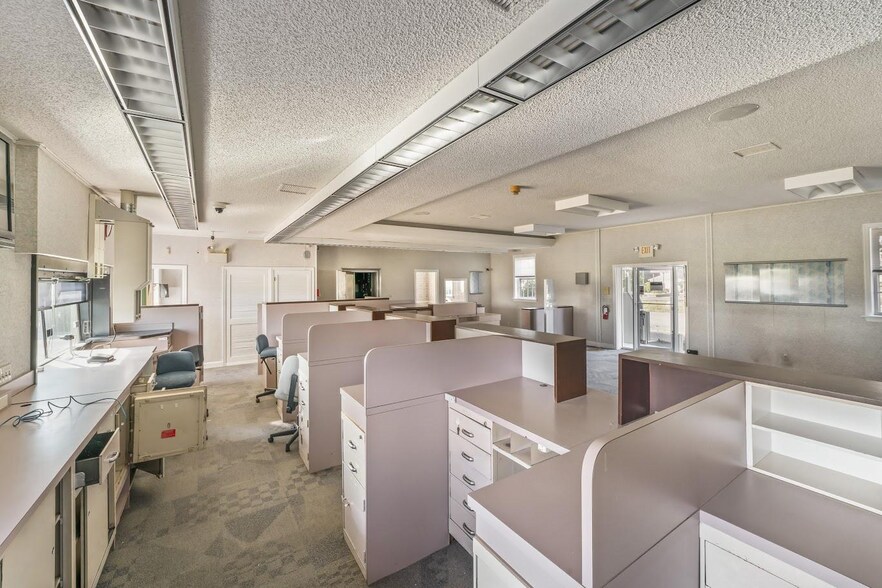 More Photos Of 614 Union Rd, Vineland Office For Sale