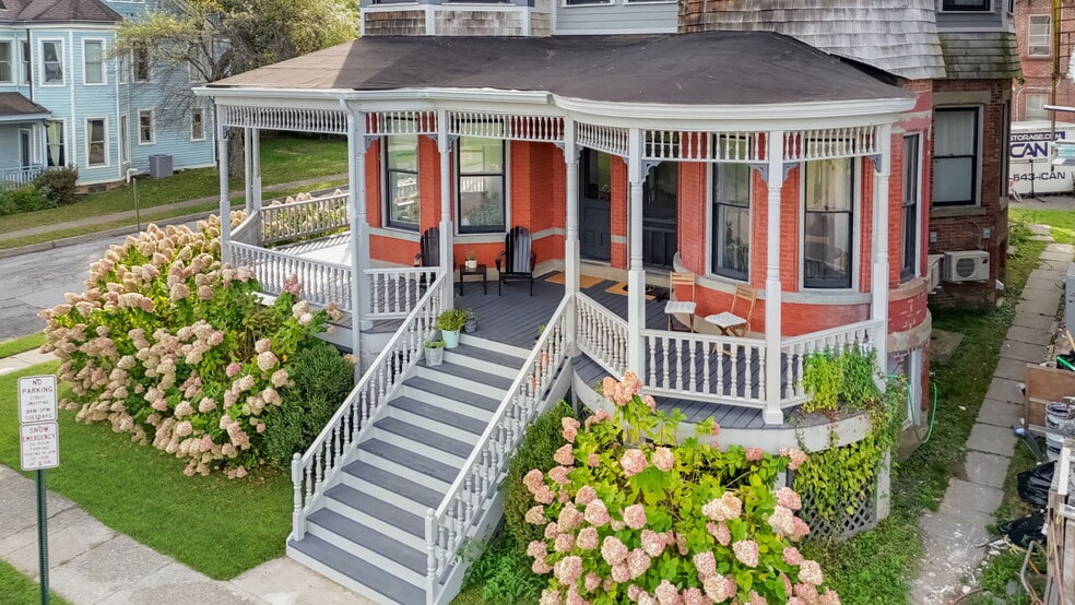 More Photos Of 2 Courtney Ave, Newburgh Apartments For Sale