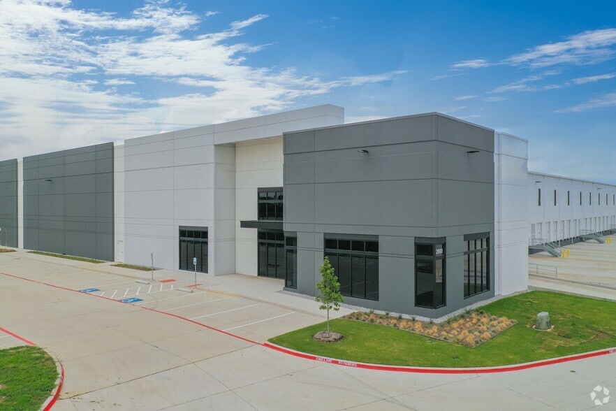 More Photos Of SWC I-35W & Golden Triangle Blvd, Fort Worth Unknown For Lease