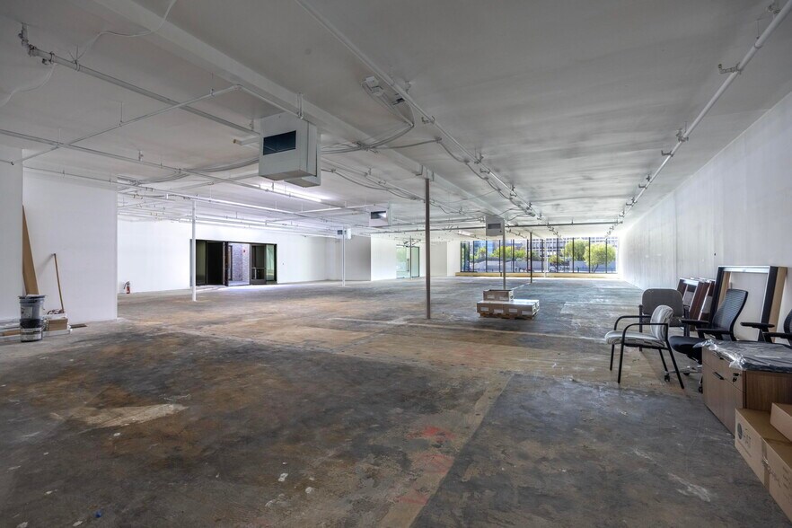 More Photos Of 333 S 6th St, Las Vegas Coworking Space