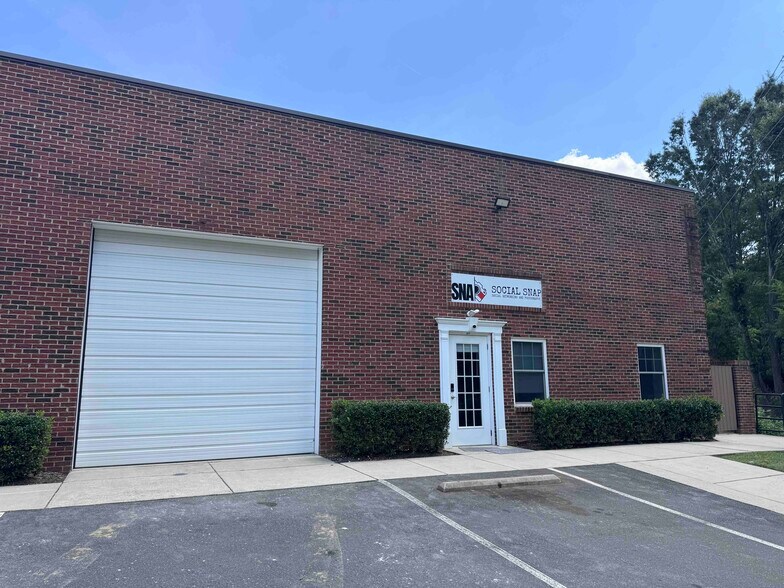 Primary Photo Of 311-317 Post Office Dr, Indian Trail Showroom For Lease
