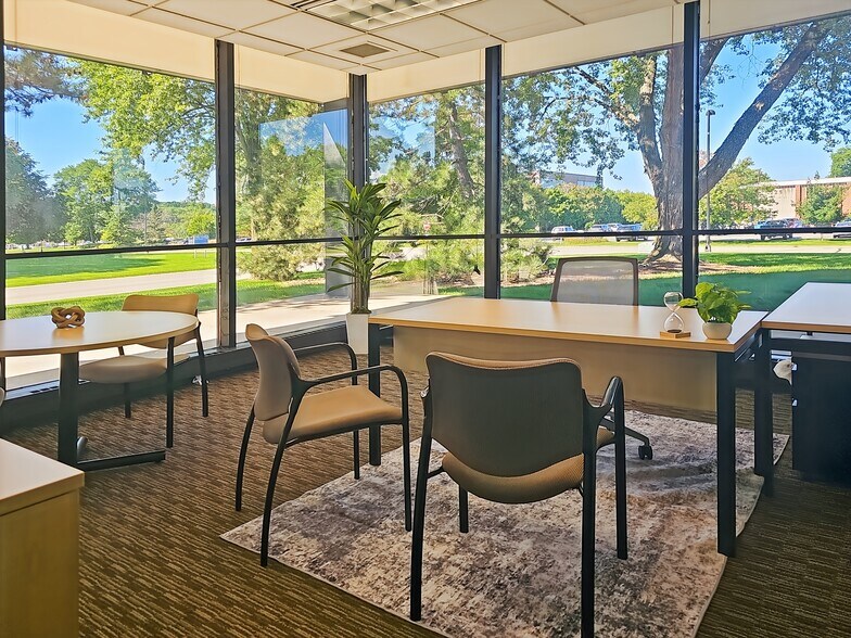 More Photos Of 200 S Executive Dr, Brookfield Coworking Space