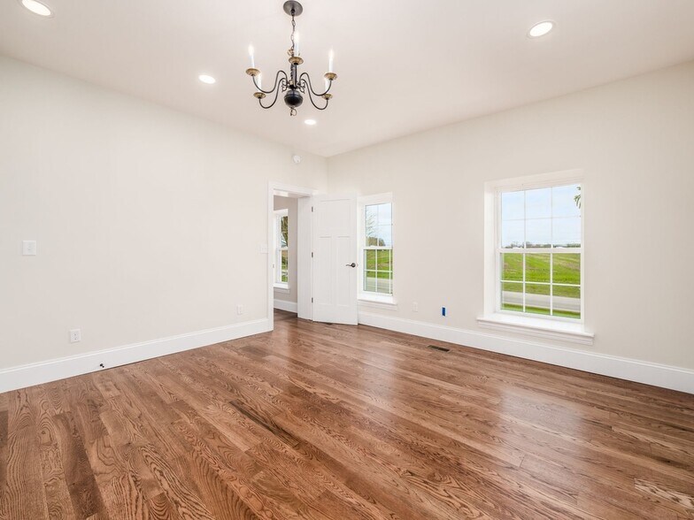 More Photos Of 8620 OH-161 Rt, Plain City Office For Lease