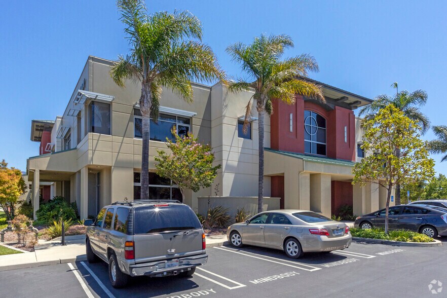 More Photos Of 689 Tank Farm Rd, San Luis Obispo Loft Creative Space For Lease