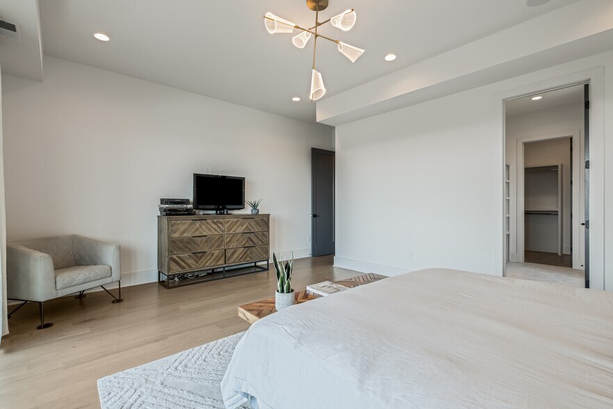 More Photos Of 2118 C-D Cliff dr, Nashville Apartments For Sale