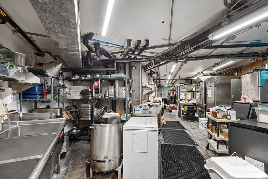 More Photos Of 212 Flatbush Ave, Brooklyn Storefront Retail Residential For Lease