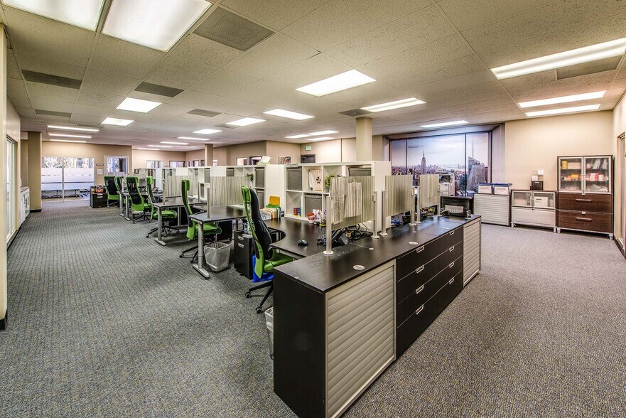 More Photos Of 1301 E Orangewood Ave, Anaheim Office For Sale