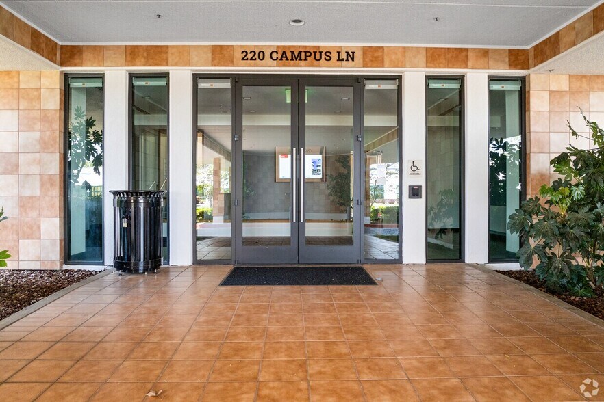 More Photos Of 220 Campus Ln, Fairfield Medical For Lease