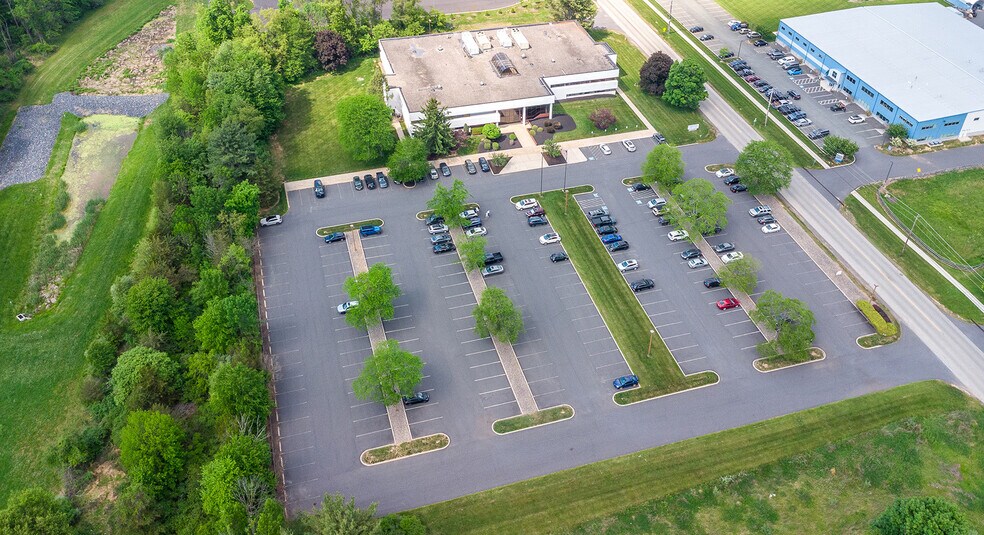 More Photos Of 1900 AM Dr, Quakertown Medical For Lease