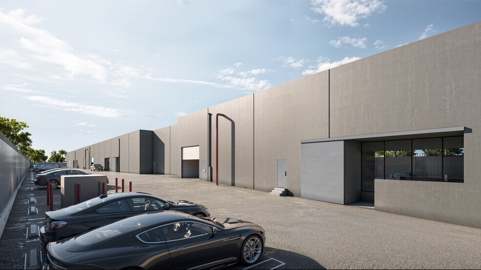 More Photos Of 10220 Norris Ave, Pacoima Warehouse For Lease