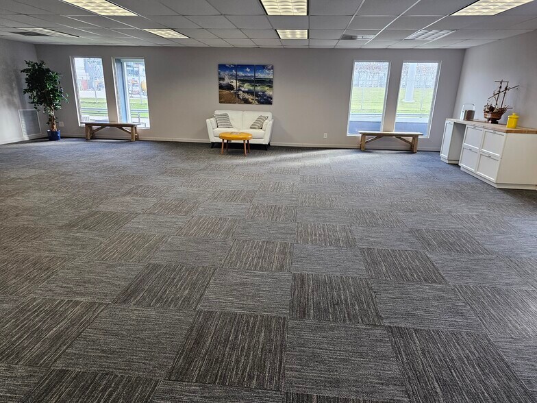 More Photos Of 3277 SE 14th Ave, Fort Lauderdale Warehouse For Lease