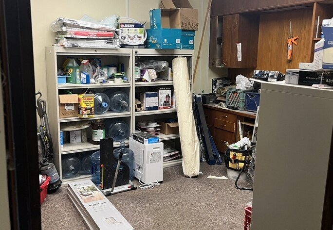 More Photos Of 1040 Mcdonald St, Regina Light Distribution For Lease