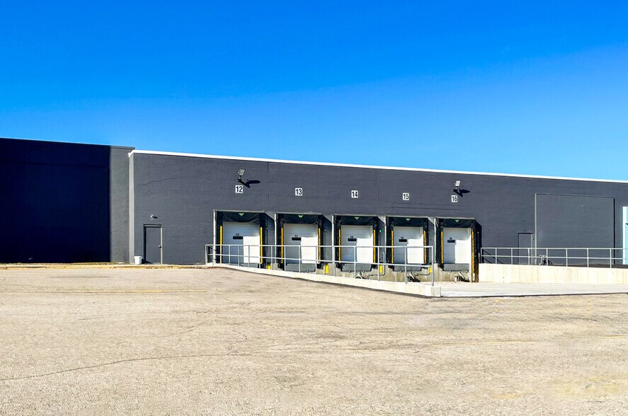 More Photos Of 1475 Upper Valley Pike, Springfield Unknown For Lease