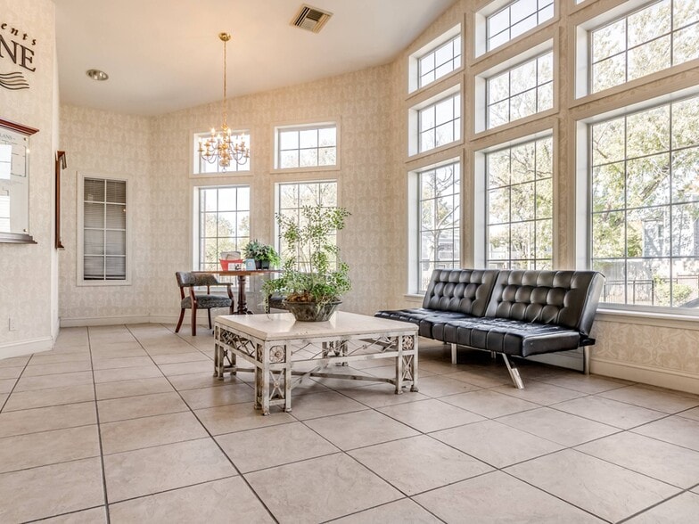 More Photos Of 1054 E 57th Pl, Tulsa Apartments For Sale