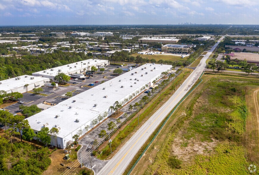 More Photos Of 1551 102nd Ave N, Saint Petersburg Manufacturing For Lease