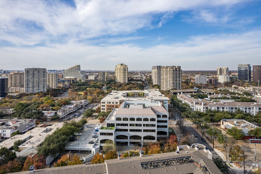 More Photos Of 3400 Carlisle St, Dallas Office For Sale