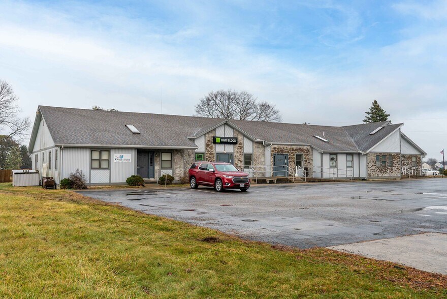 More Photos Of 1864-1870 Dayton Germantown Pike, Germantown Medical For Sale