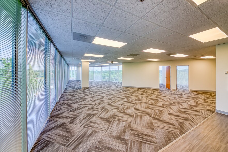 More Photos Of 1775 The Exchange SE, Atlanta Office For Lease