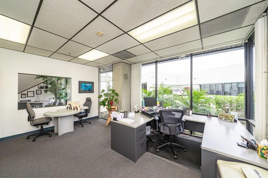 More Photos Of 231 W Blueridge Ave, Orange Manufacturing For Sale