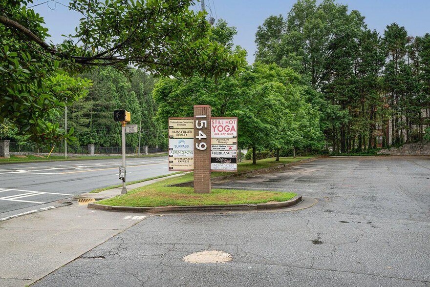 More Photos Of 1549 Clairmont Rd, Decatur Medical For Sale