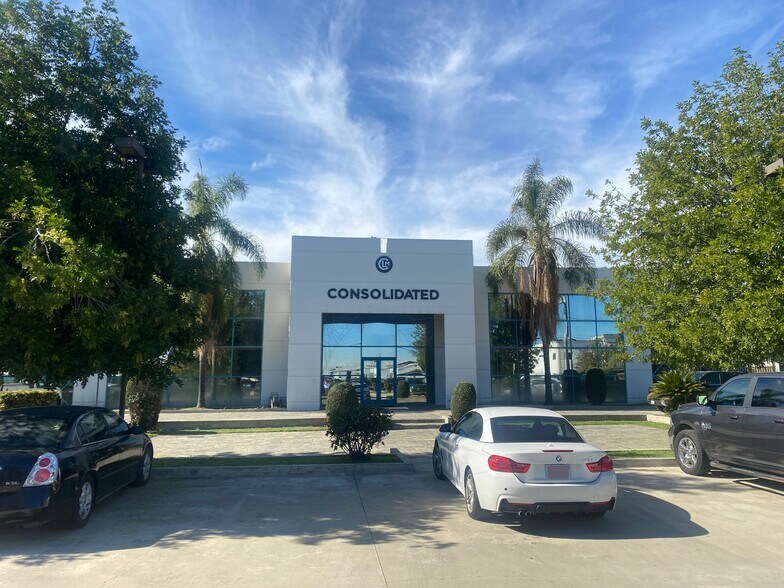 Primary Photo Of 207-211 Erie St, Pomona Warehouse For Lease