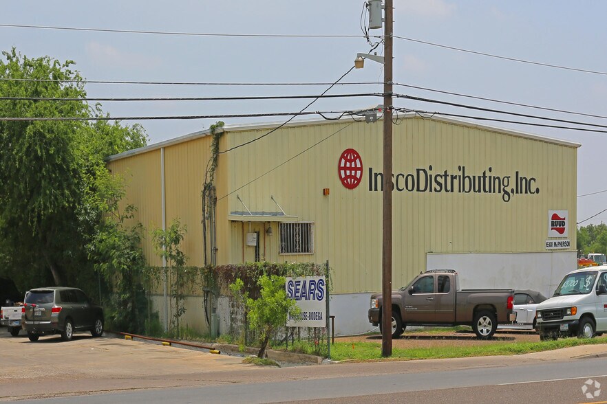 More Photos Of 6301 Mcpherson Rd, Laredo Distribution For Sale