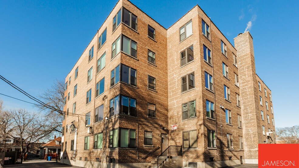 More Photos Of 3075 E Cheltenham Pl, Chicago Apartments For Sale