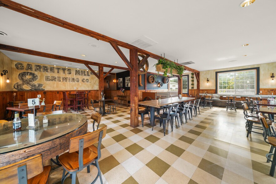 More Photos Of 8148 Main St, Garrettsville Restaurant For Sale