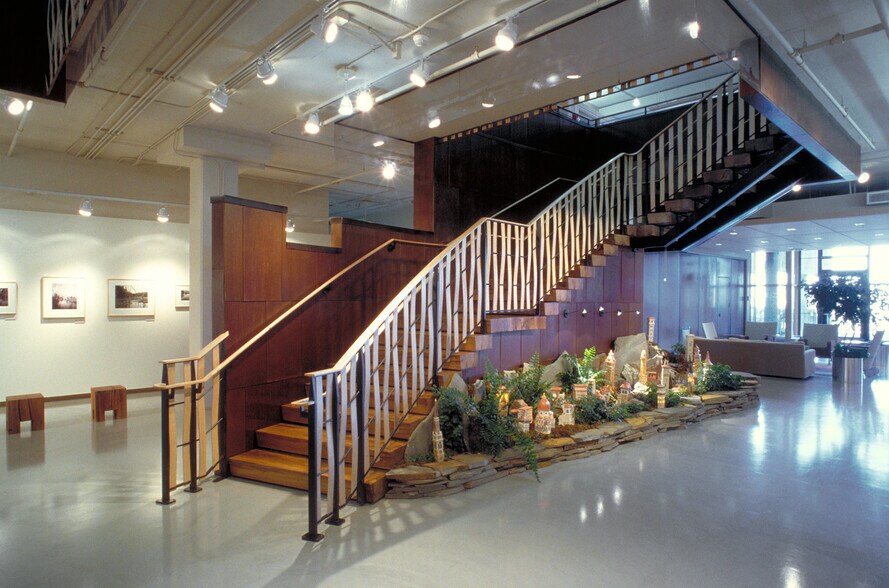 More Photos Of 710 S 2nd St, Minneapolis Office For Lease