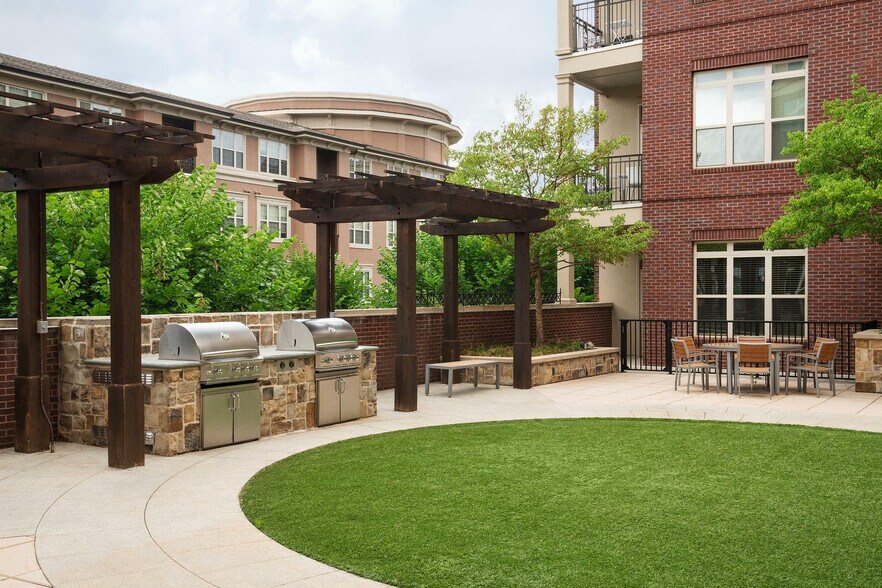 More Photos Of 855 Emory Point Dr, Atlanta Unknown For Lease